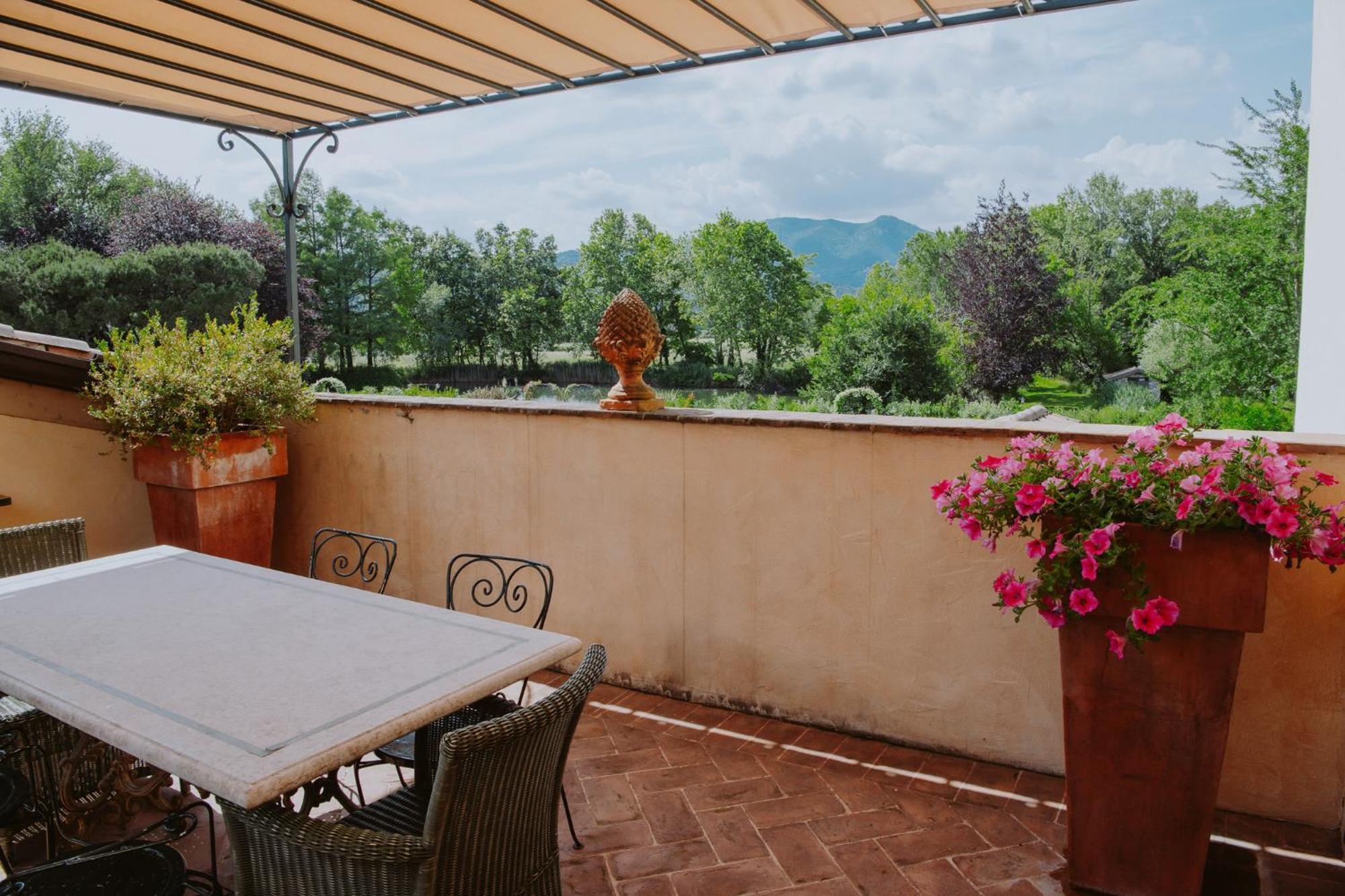 Relais De Charme Le Videlle Guest House Raffa Exterior photo